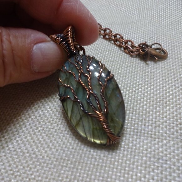 Rustic LABRADORITE TREE Handmade COPPER WIRE-WRAPPED Pendant/Chain #493C - Picture 3 of 3